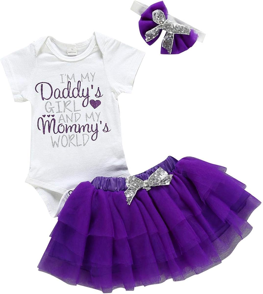 mom's outfit for first birthday