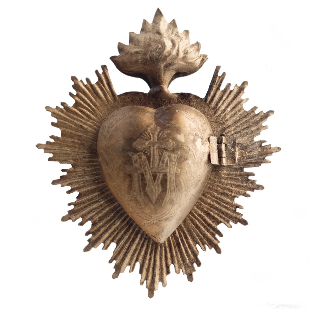 Sacred Heart Gold Milagro Box - Come discover 15 Eclectic Holiday Gifts Under $25 plus Holiday Gift Guides from 7 of Your Favorite Bloggers!