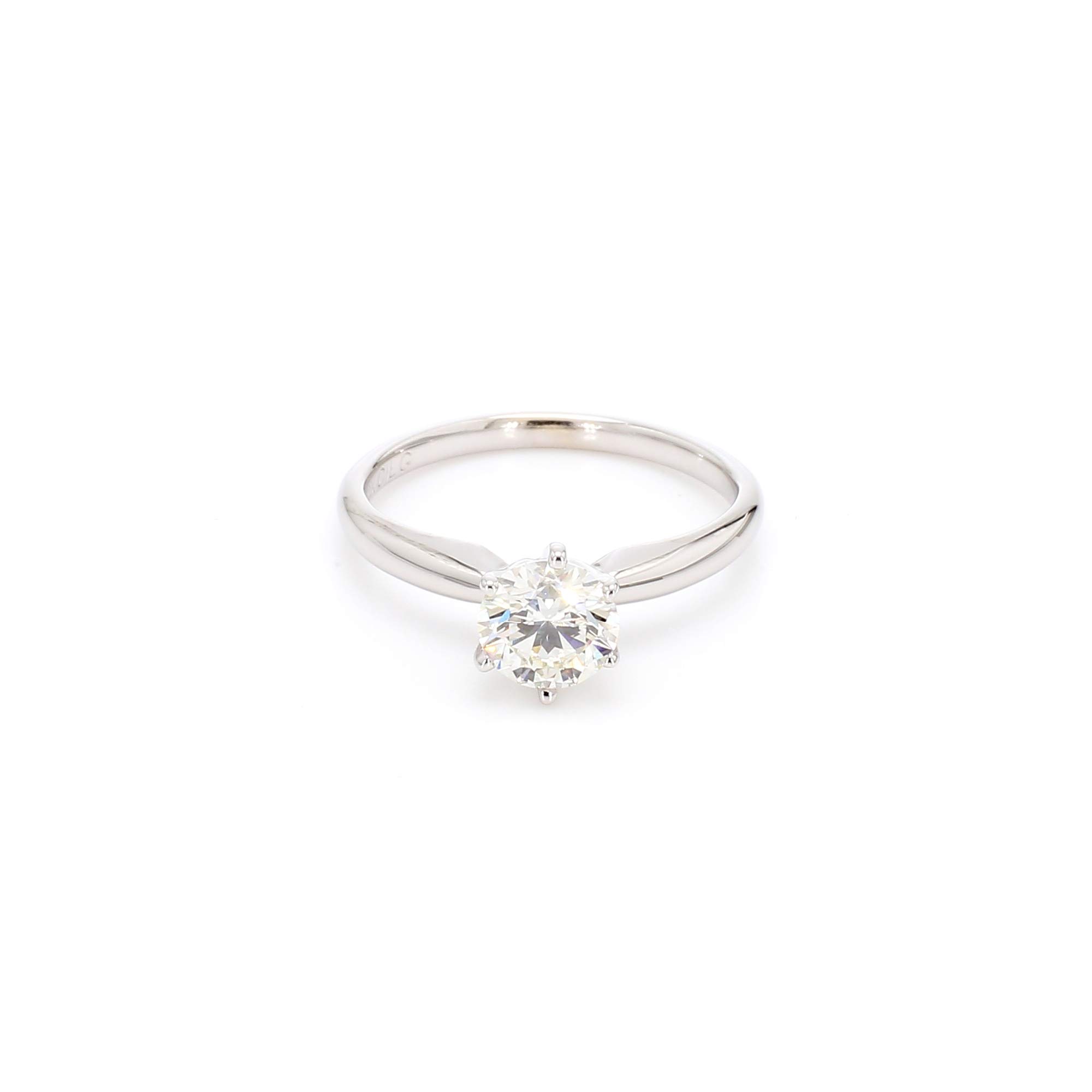 IGI Certified Lab-Grown Diamond Ring view 3