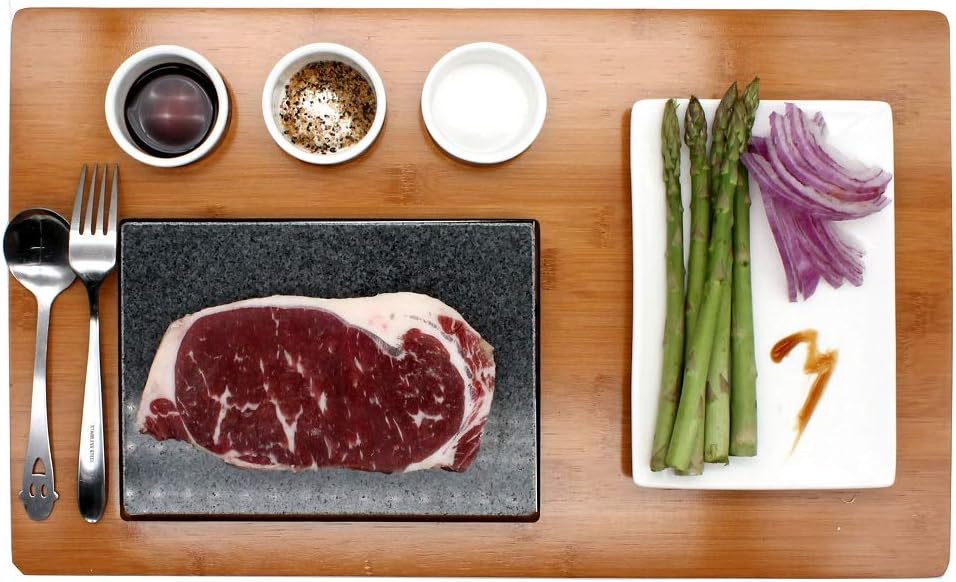 Barbecue In Pietra Lavica Ardesia Nera Set Pietra Lavica Nera Vassoio In Acciaio Inossidabile Ciotola In Ceramica Contorno In Ceramica Piatto In Bambu Amazon It Casa E Cucina