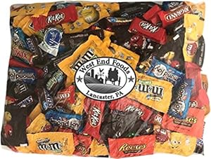 Image of Chocolate Candy (90 oz) Variety Pack Reese's Snickers York Peppermint Almond Joy Kit Kat M&Ms Peanut M&Ms Milk Chocolate 100 Grand Bars Milky Way
