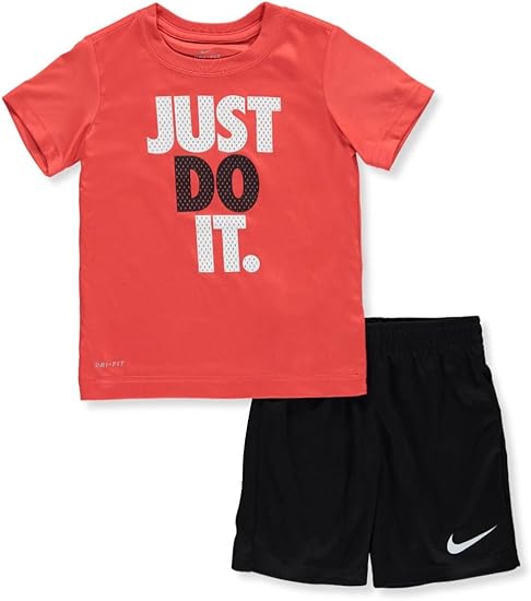 red nike shorts outfit