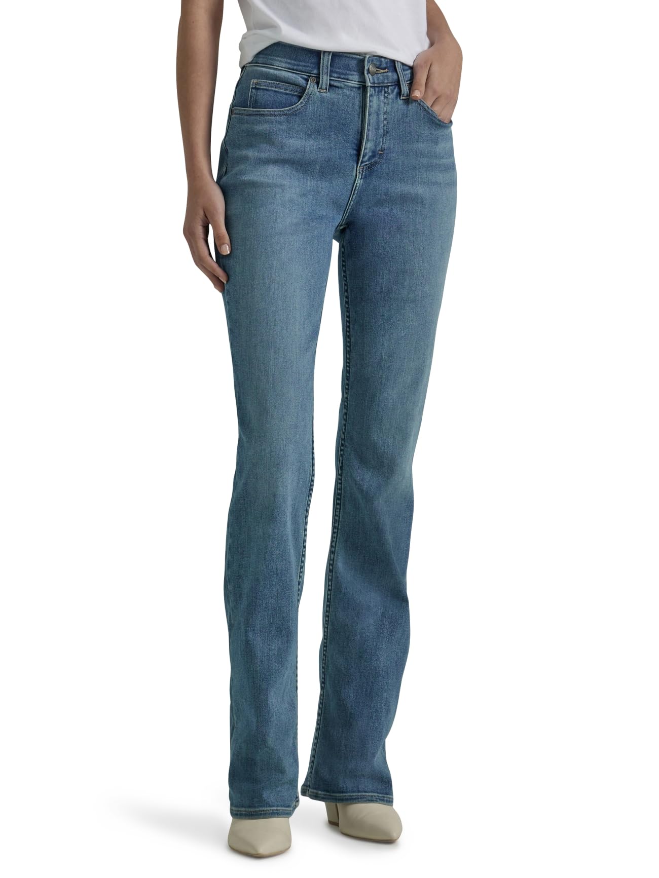 Lee Women’s Ultra Lux Comfort with Flex Motion Bootcut Jean Paradise Dream 6 Short