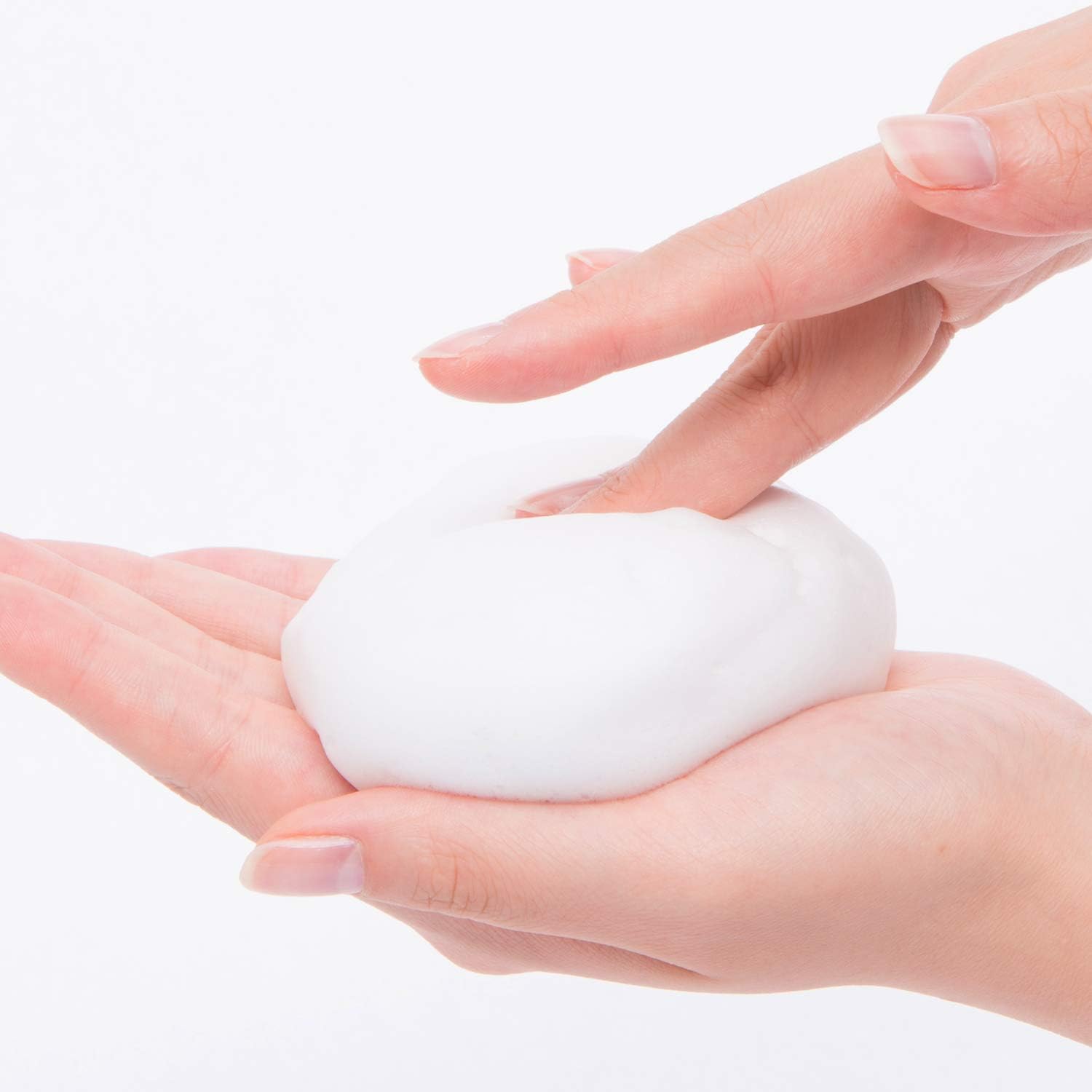 Amazon Kose ソフティモ ナチュサボン セレクト ホワイト ボディウォッシュ リッチモイスト ソフティモ ビューティー 通販