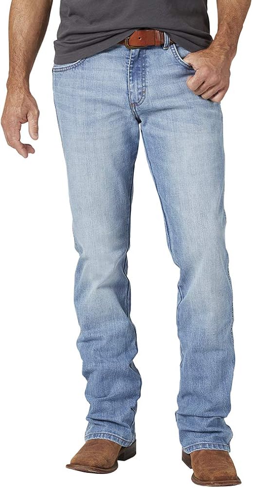 Wrangler Men's Retro Round Top Light Stretch Relaxed Bootcut Jeans Long Blue 32W x 38L at Amazon 