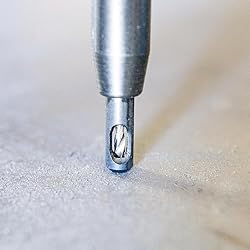 Bosch CC2430 Clic-Change 1/4 in. Self-Centering