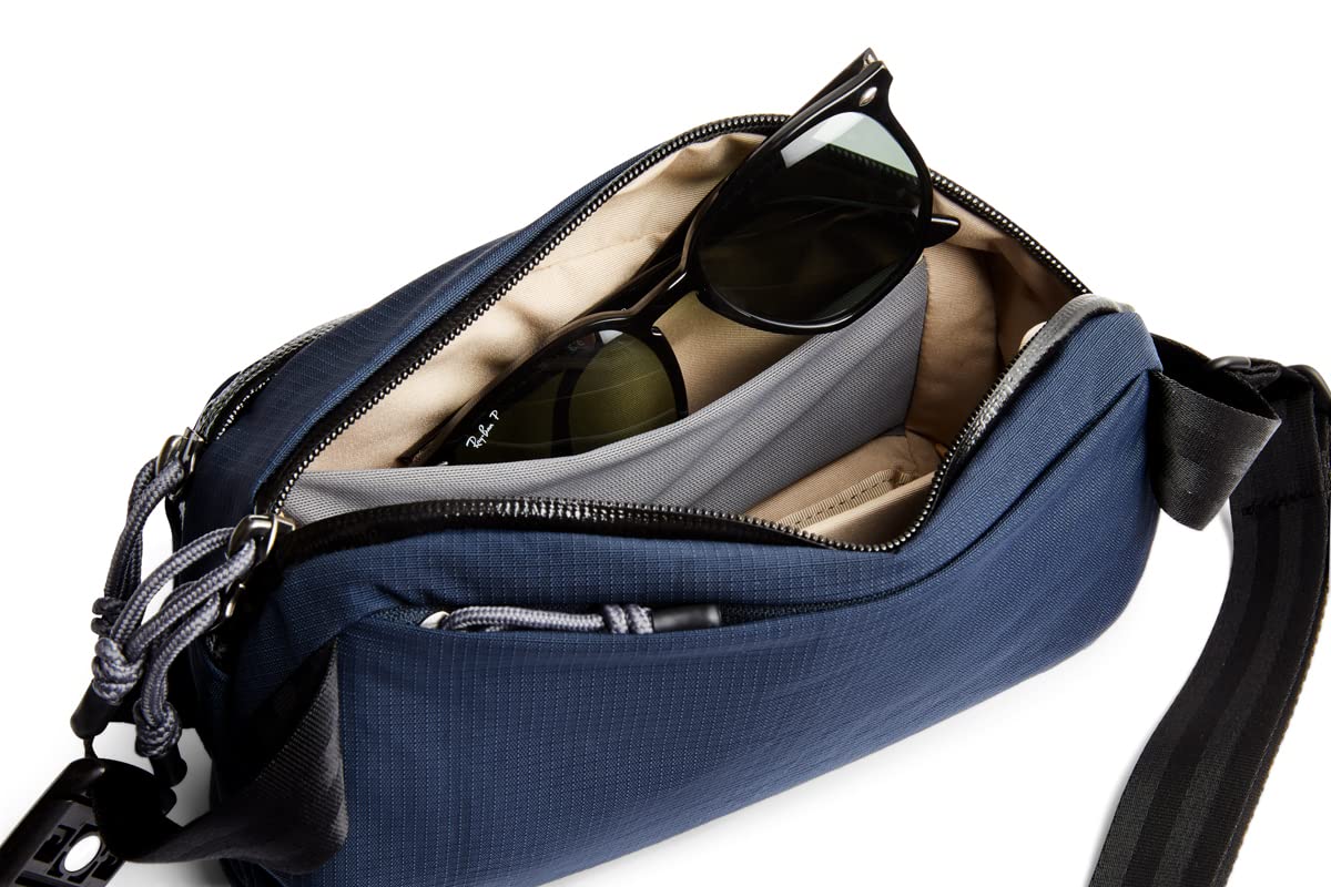 Bellroy Venture Ready Sling 2.5L, Unisex Crossbody Bag, Water-resistant Materials, Perfect for Travel