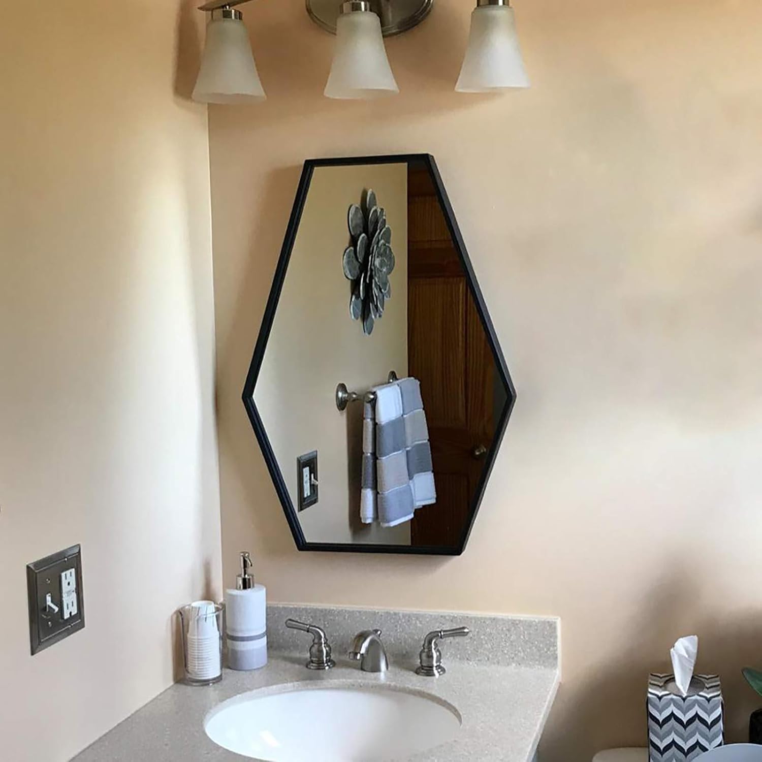 MBQQ Modern Metal Wall Mirror L19.7 x H27.5 Stretching Hexagon Bathroom Frame Mirrors,Wall-Mounted Dresser Home Decor,Frame Hanging Wall Mirror,Vanity Mirror,Makeup Mirror,Black