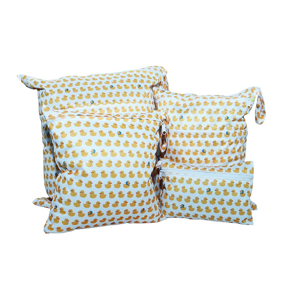 PTNKUIIY Cloth Nappies Wet Bags, 4 Pieces Changing Bag Wetbag with Zip Nappy Bag Baby Wet and Dry Changing Bag Washable Organiser Bag for Baby Toddler Travel Gym, Little Yellow Duck, 45*40 30*36 28*30