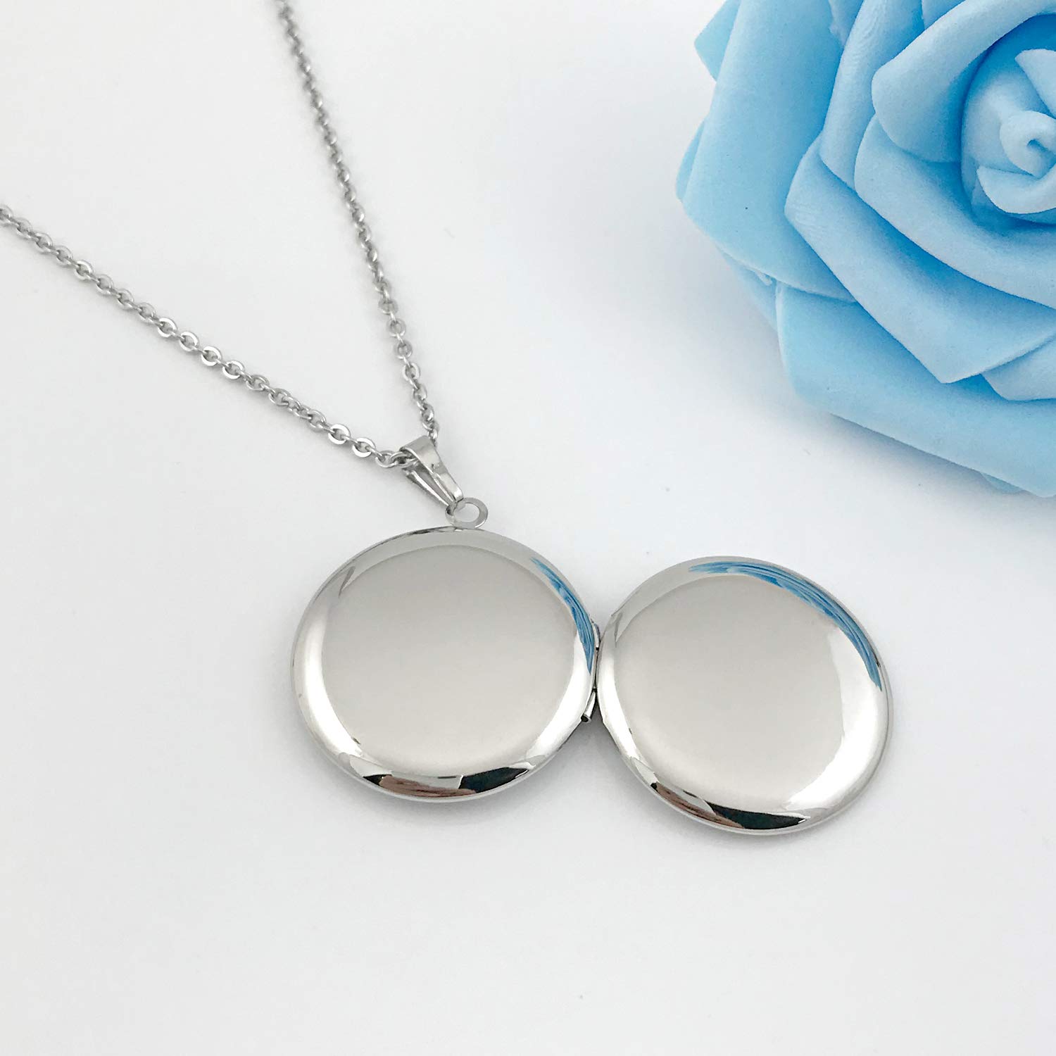 YOUFENG Round Locket Necklace that Holds Pictures Heart Circle Shape Lockets Gift for Jewelry