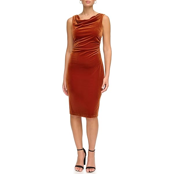 Amazon.com: Alex Evenings Women's Long Velvet Off the Shoulder Fit and  Flare Holiday Dress, Formal Gown (Petite and Regular Sizes), Wine Velvet  Beaded, 4P : Clothing, Shoes & Jewelry