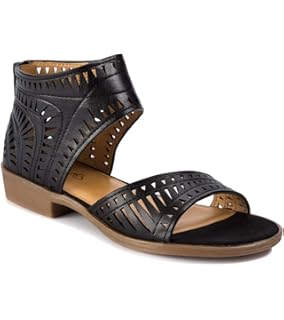 bare traps reatha woven sandals
