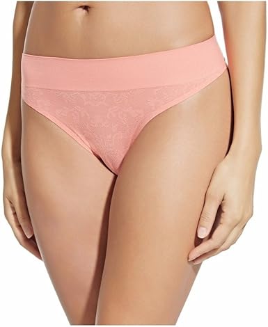 carrie underwood thong