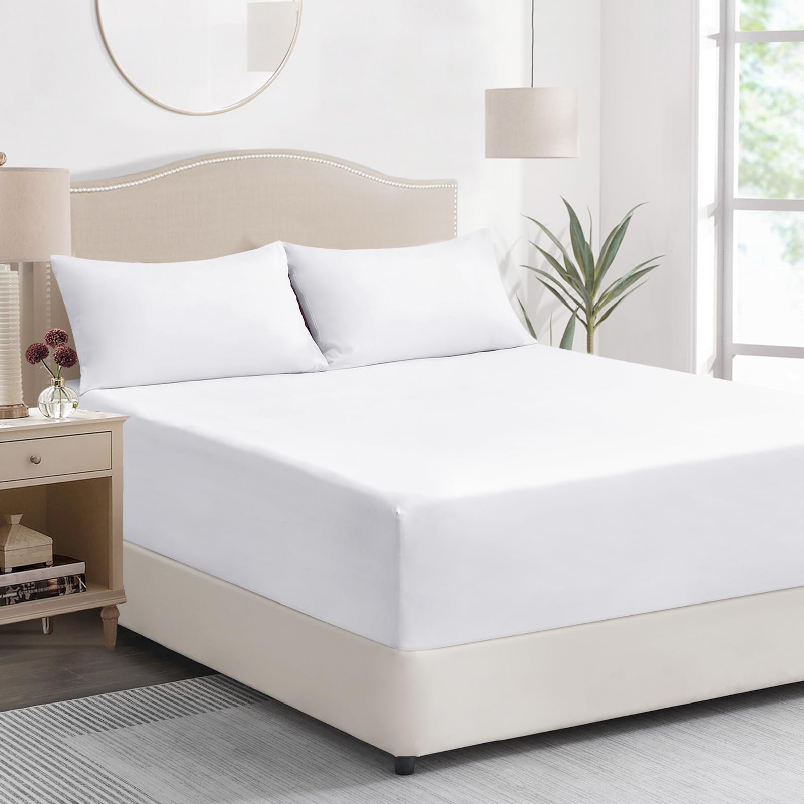 Tifschlaf Double Fitted Sheet Deep - White Bed Sheet Extra Deep Pocket 16 inch (40 cm), Soft Brushed Microfiber Mattress Bottom Bedding Sheet, 135x190cm