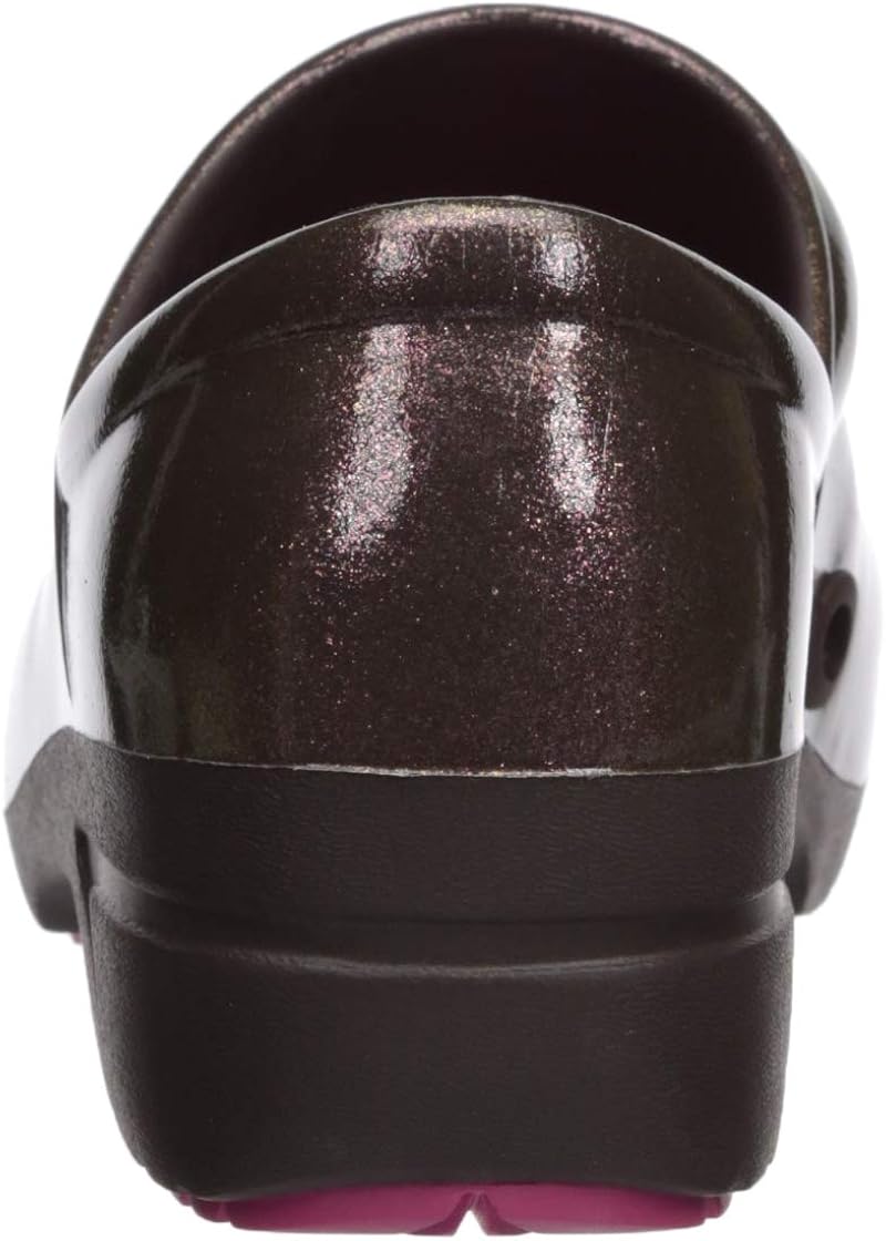  | Anywear Women's Srangel Health Care and Food Service Shoe | Mules & Clogs