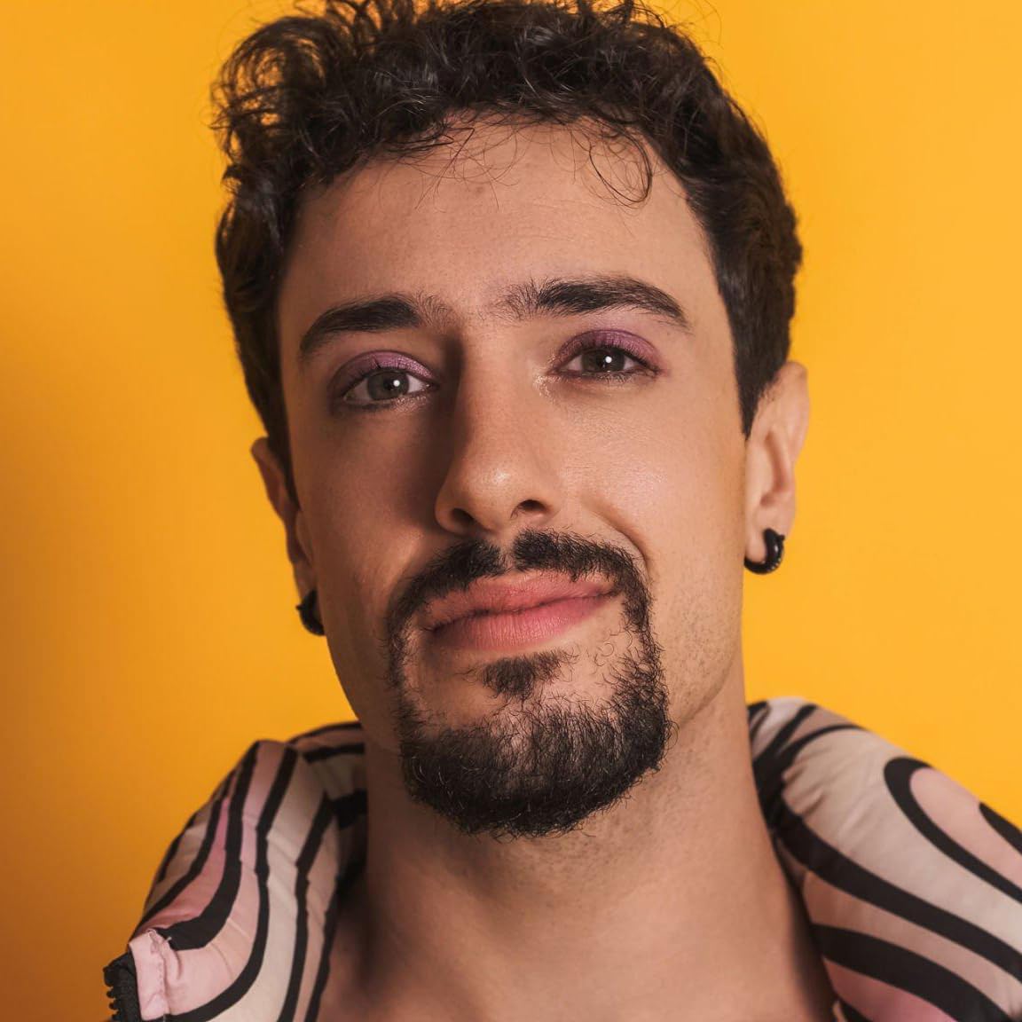 17 Pairs Earrings for Men, Stainless Steel Earrings For Men Sensitive Skin, Fashion Earring Piercing Jewelry Cross Dangle Hoop Earrings Kit Studs Long-lasting Shine