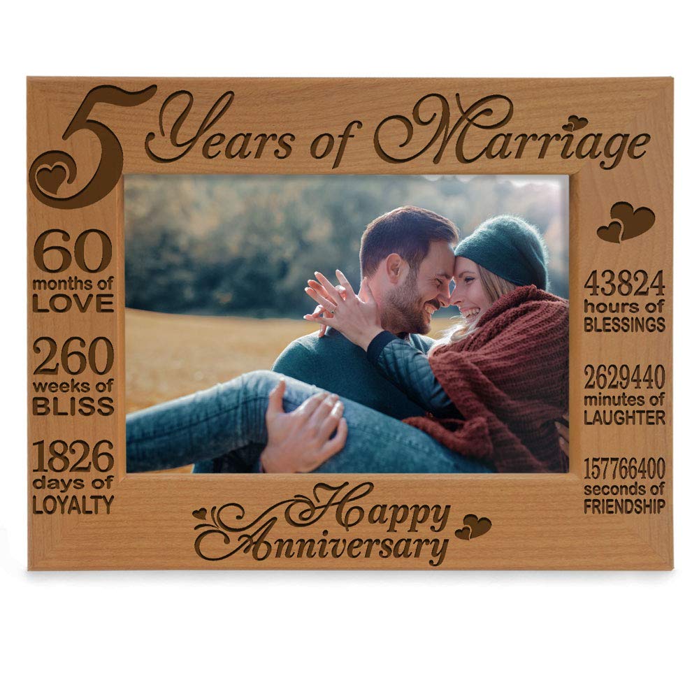 KATE POSH - 5 Years of Marriage Photo Frame - Happy 5th Wood - Engraved Natural Solid Wood Picture Frame (5x7-Horizontal)