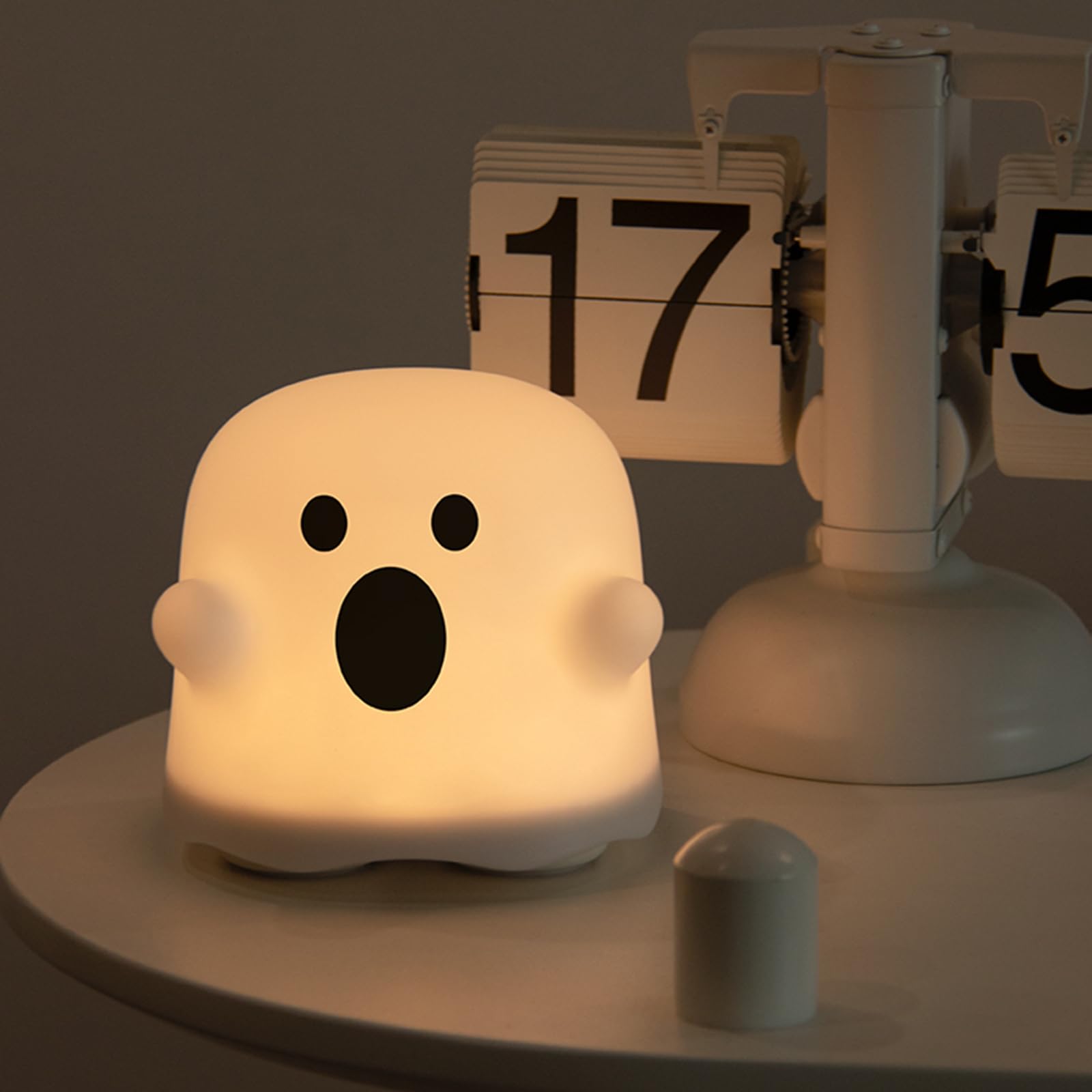 KPLFI Night Light Kids Ghost Night Light Desktop Silicone Ambient Light 30 Minutes Timer USB Rechargeable Night Light Home Bedroom Warm Light Night Lamp Christmas Gifts for Kids (Amazed)