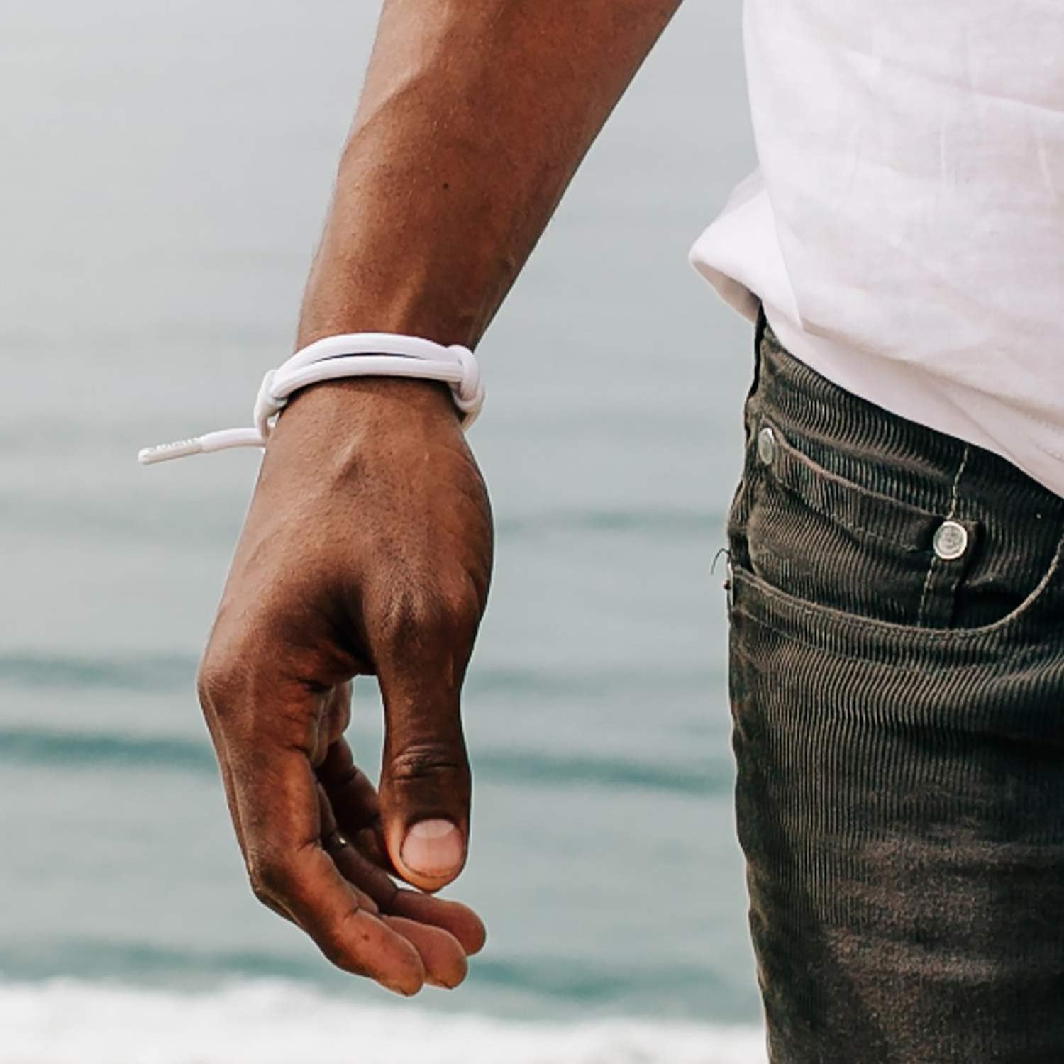 Rastaclat Chalk Men's Medium/Large Knotted Bracelet: Jewelry