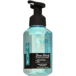 Bath and Body Works Aromatherapy STRESS RELIEF - EUCALYPTUS + TEA Gentle Foaming Hand Soap 8.75 Fluid Ounce