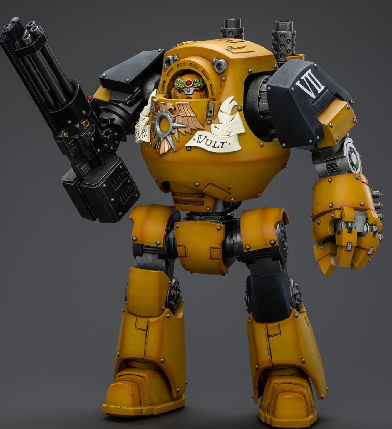 HiPlay JoyToy Warhammer The Horus Heresy Collectible Figure: Imperial Fists Contemptor Dreadnought 1:18 Scale Action Figures JT9411
