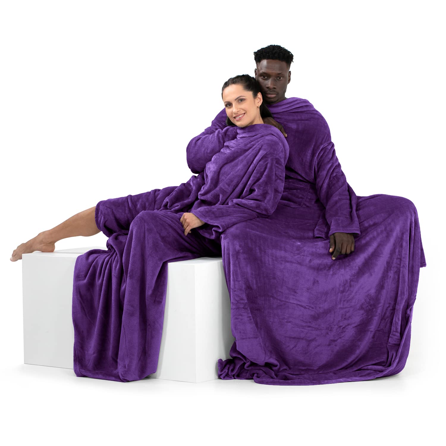 DecoKing Lazy TV Blanket, Microfibre Fleece Blanket with Sleeves, Pockets and Soft Foot Pocket