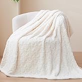 NEWCOSPLAY Super Soft Throw Blanket Off White Love Premium Silky Flannel Fleece 3D Heart Checkered Lightweight Bed Blanket All Season Use (Off White Love, Throw(50"x70"))