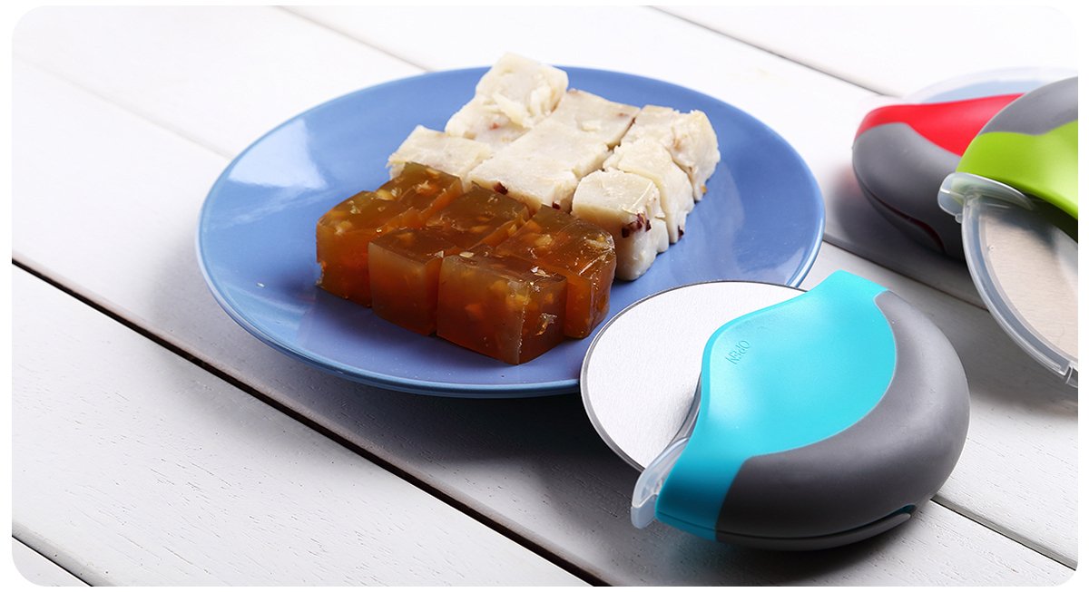 Kitchy Pizza Cutter Wheel with Protective Blade Guard, Super Sharp and Easy To Clean Slicer