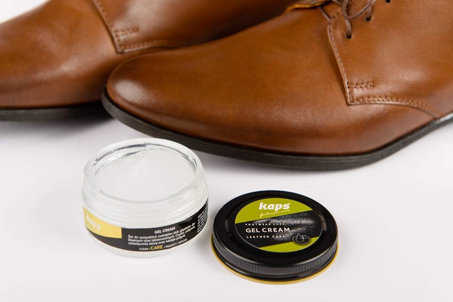 Kaps Quality Gel Cream for Smooth Grain Patent and Delicate Leather Shoes Boots Bags, Cleans & Nourishes, 50 ml - 1.70 fl. oz - Image 4