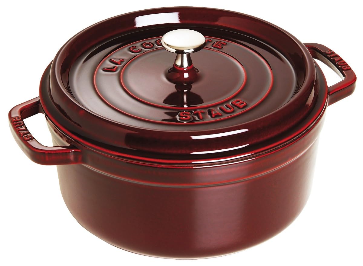 STAUB Gusseisen Bräter/Cocotte, Rund 26 cm, 5 L, Aromaregen Funktion für optimale Befeuchtung, Für alle Herdarten inkl. Induktion & Backofen, Grenadine Rot