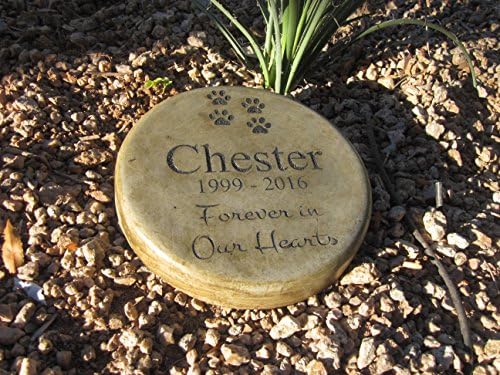 Personalized Engraved Pet Memorial Step Stone 7.5" Diameter 'Forever in Our Hearts'