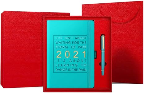 Amazon Co Jp Futou 手帳 21年 A5 スケジュール カズン ウィークリー デスクダイアリー 高級 おしゃれ 贈り物 筆 記用具文房具 プレゼント ケース付き 白い Blue ホーム キッチン