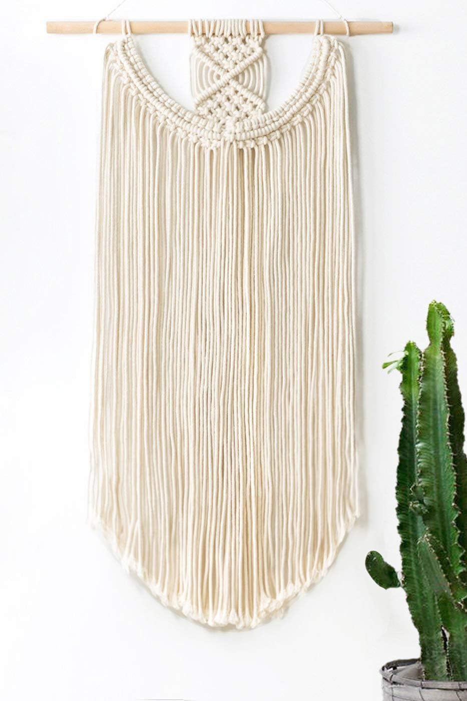Mkouo Macrame Wall Hanging Tapestry Wall Decor Boho Chic Handmade Cotton Woven Bohemian Home Decoration, Wood Dowel Included, 91.5x33 cm