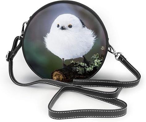 Amazon シマエナガ かわいい 鳥 雪 北海道 丸型ショルダーバッグ ハンドバッグ Puレザー 小さめ 肩掛け 斜めがけ 可愛い レディース レザーショルダーバッグ おしゃれ 携帯用 小型バッグ シューズ バッグ