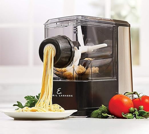 Amazon Com Emeril Lagasse Pasta Beyond Automatic Pasta And Noodle Maker With Slow Juicer 8 Pasta Shaping Discs Black Kitchen Dining