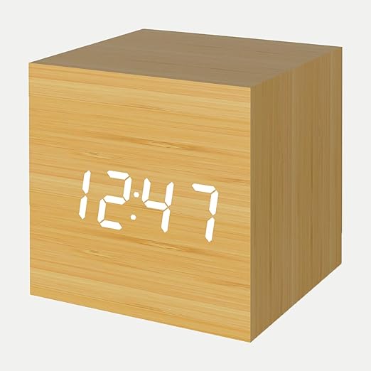 Amazon Co Jp 置き時計 置時計 デジタル おしゃれ 北欧 木目調 アンティーク 時計 クロック 目覚まし時計 デジタル時計 アラーム時計 卓上 アラーム 日付 温度 木製 ウッド シンプル インテリア リビング 新築祝い 結婚祝い ギフト ホーム キッチン