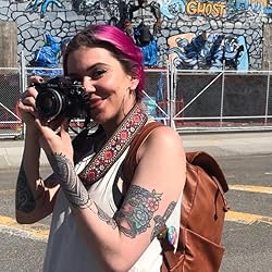 Art Tribute Camera Strap For All DSLR Camera. Red