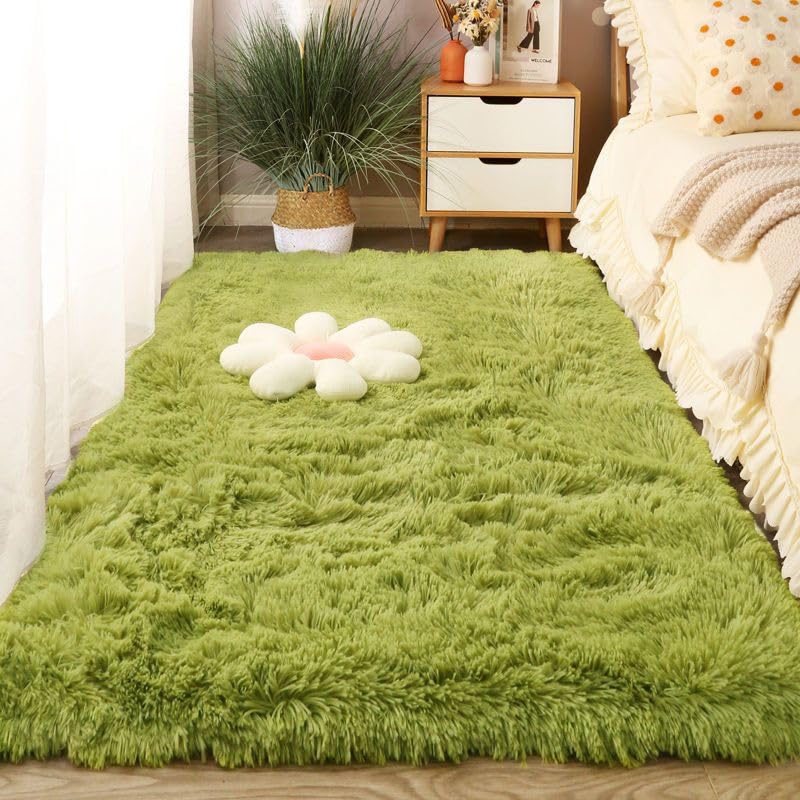 Green Shaggy Rug