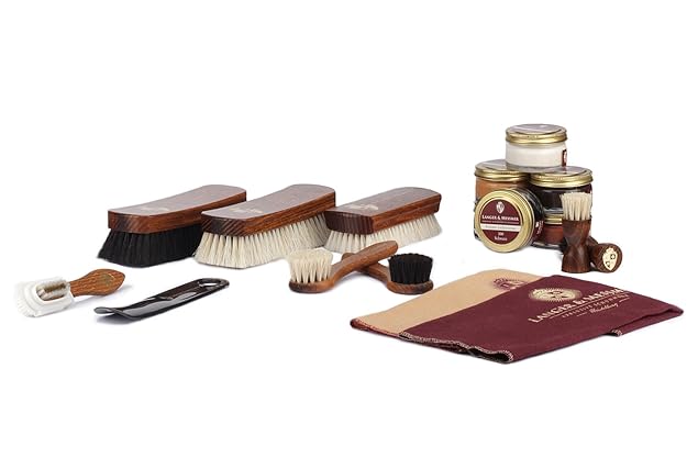 Langer & Messmer 17-teiliges Schuhpflegeset inkl. Lederpflegecremes und hochwertigen Schuhbürsten aus Rosshaar und Ziegenhaar
