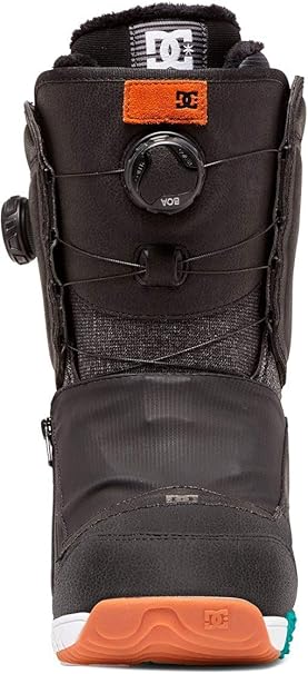 dc mora snowboard boots