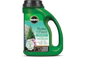 Miracle-Gro Shake 'n Feed Flowering Trees & Shrubs Plant Food, 2.04kg | Granular Fertilizer for Lush Green Foliage & Colorful