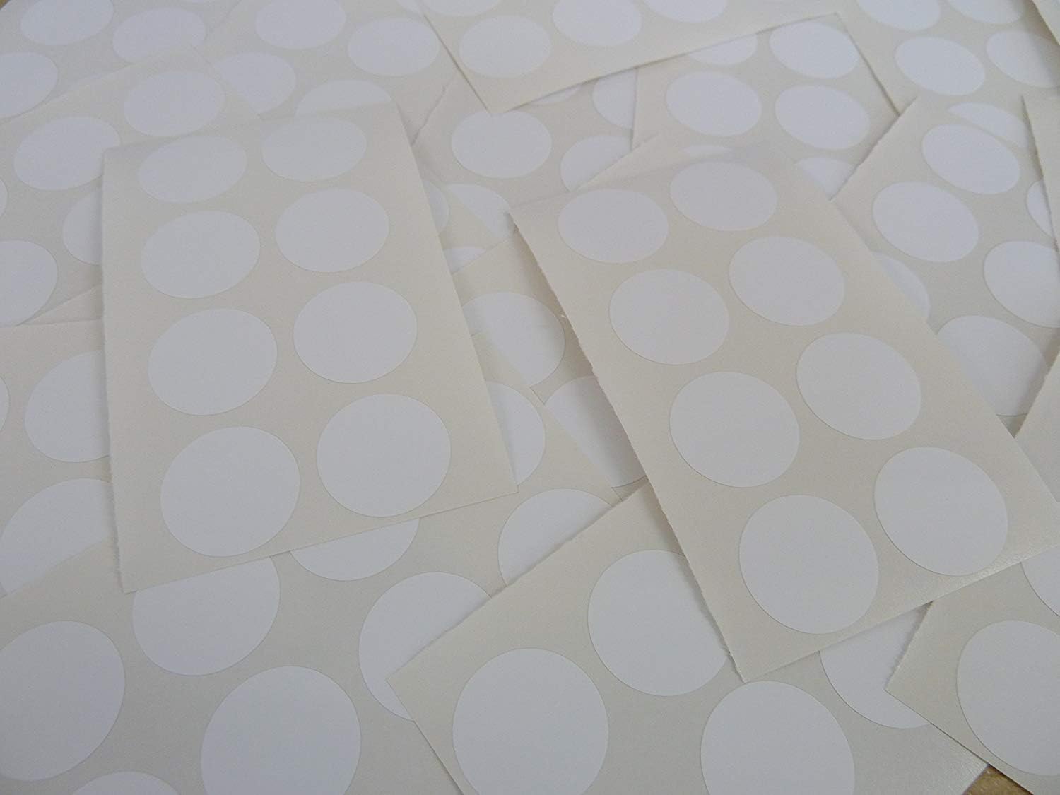 Pack Of 120 22mm Round Circular White Paper Circle Labels Removable 