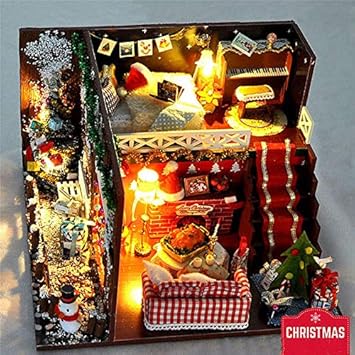Kewholesale Christmas House Decoration Miniature Wood Doll House Furniture Model Assembling