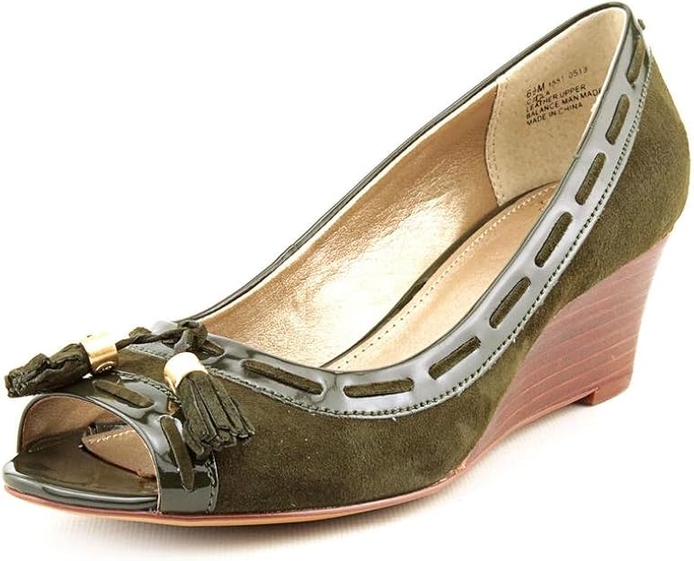 Circa Joan and David Women Sila Green Wedge Circa Joan and David Women Sila Green Wedge