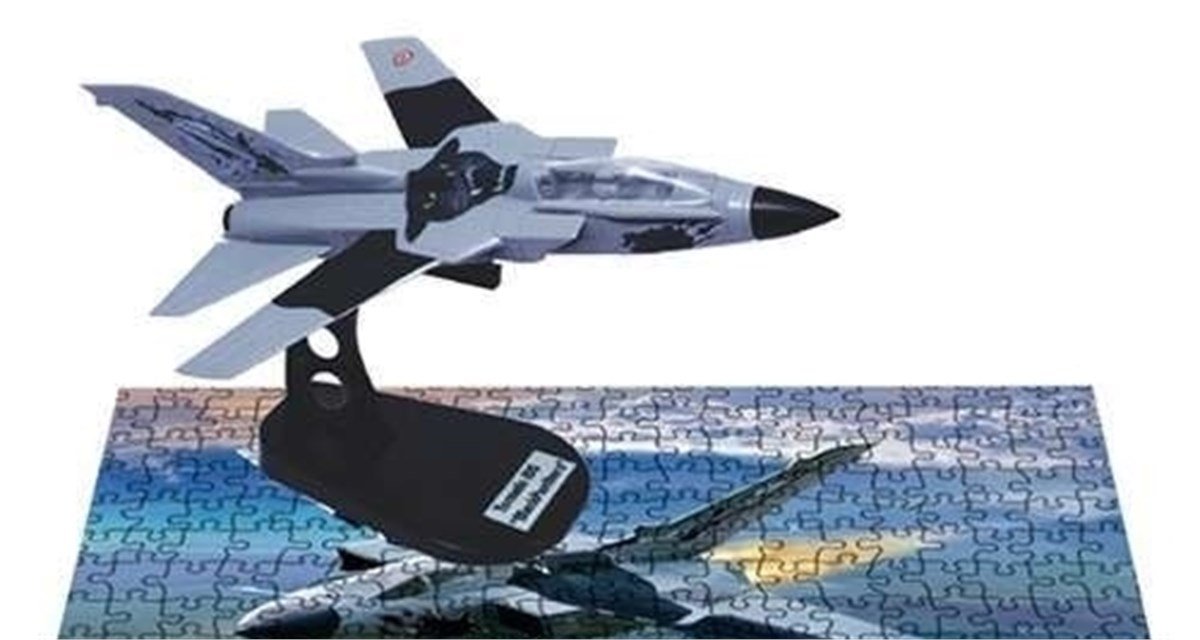 Italeri 1:100 - Tornado IDS Kit and 150 pc Jigsaw