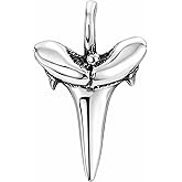 AeraVida Dazzling Shark Tooth .925 Sterling Silver Pendant | Casual Pendant Unisex Jewelry | Modern Jewelry Gift
