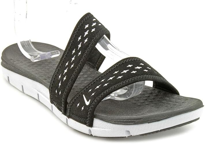 nike celso motion slide