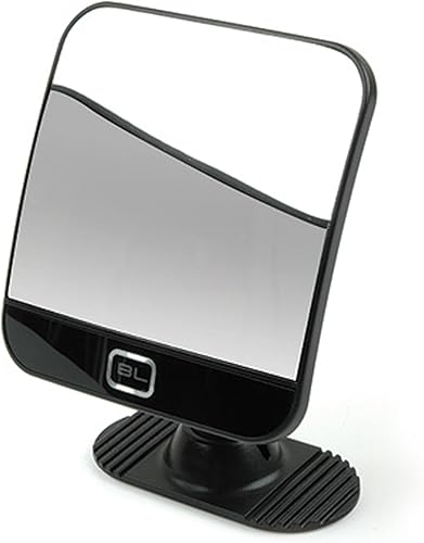 Vista trasera gran angular del coche Fouring BL