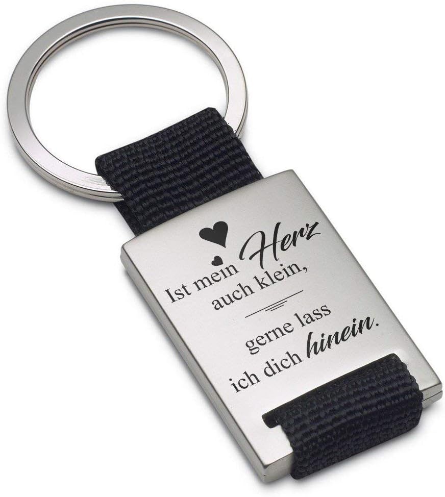 Lieblingsmensch Keyring Model: Ist mein Herz auch klein, gerne lass ich dich hinein., Textile, 8.5 x 3 x 0.3 cm