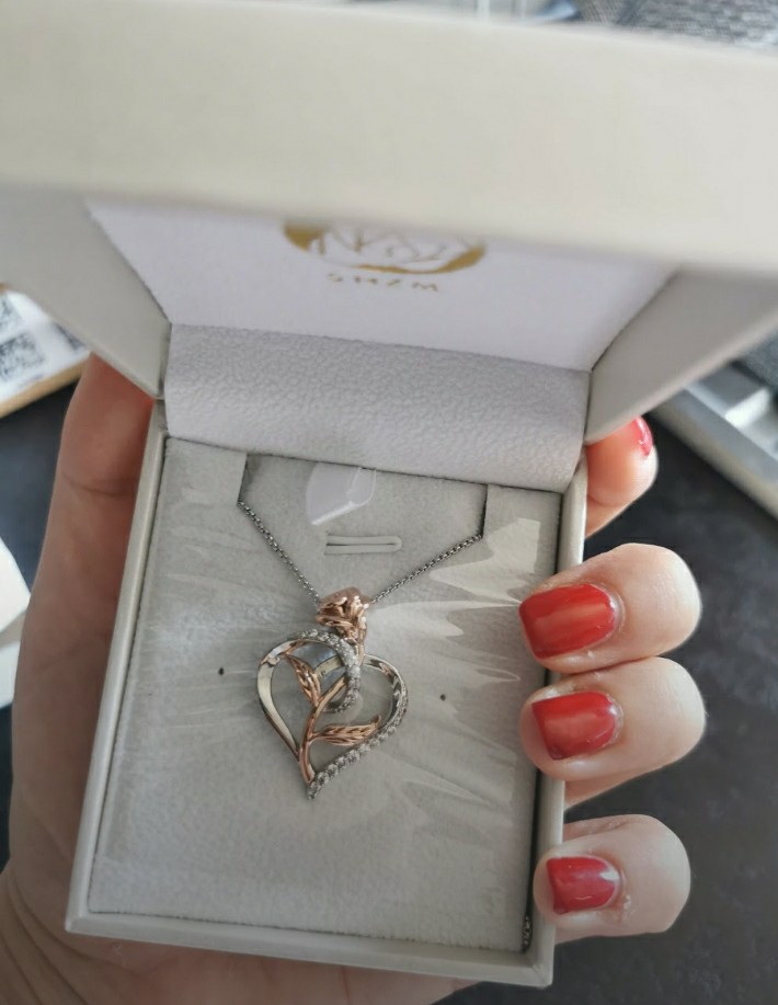 Recensione di Valentina